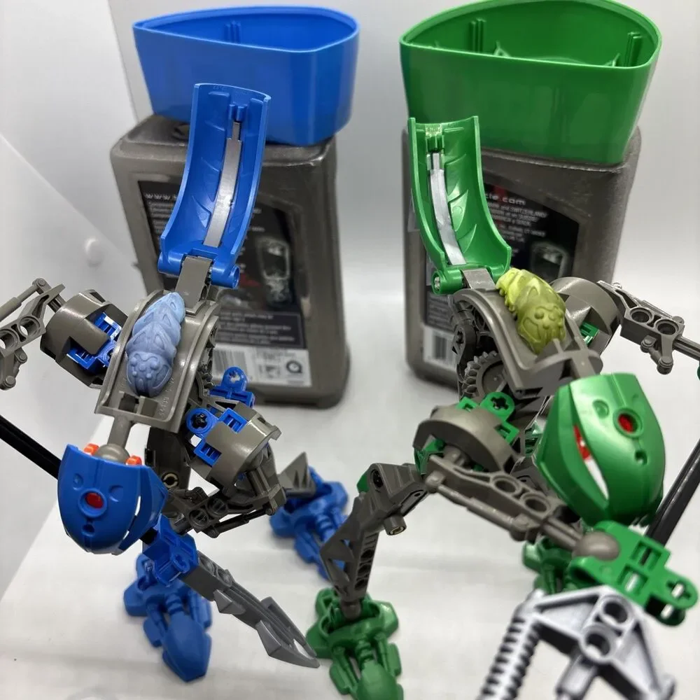 LEGO BIONICLE: Rahkshi Lerahk (8589) | Rahkshi Guurahk (8590) With Canister